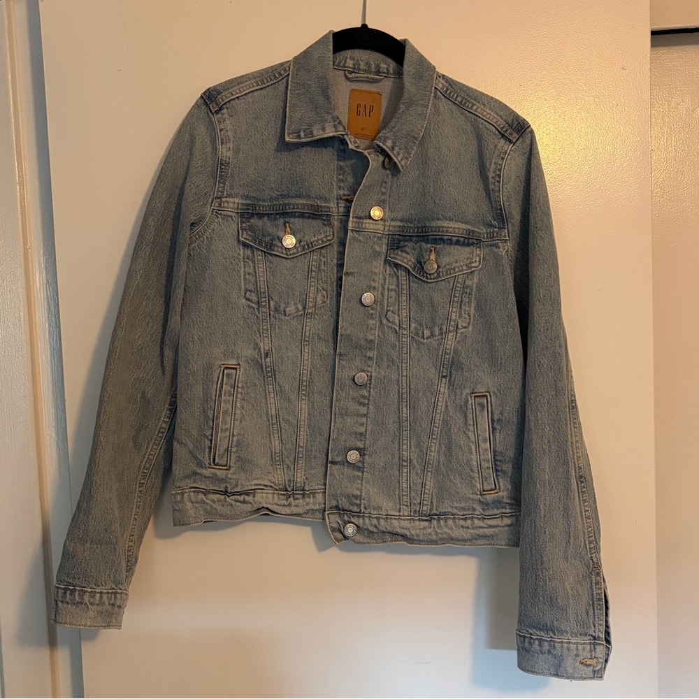 GAP Classic Light Blue Denim Jacket